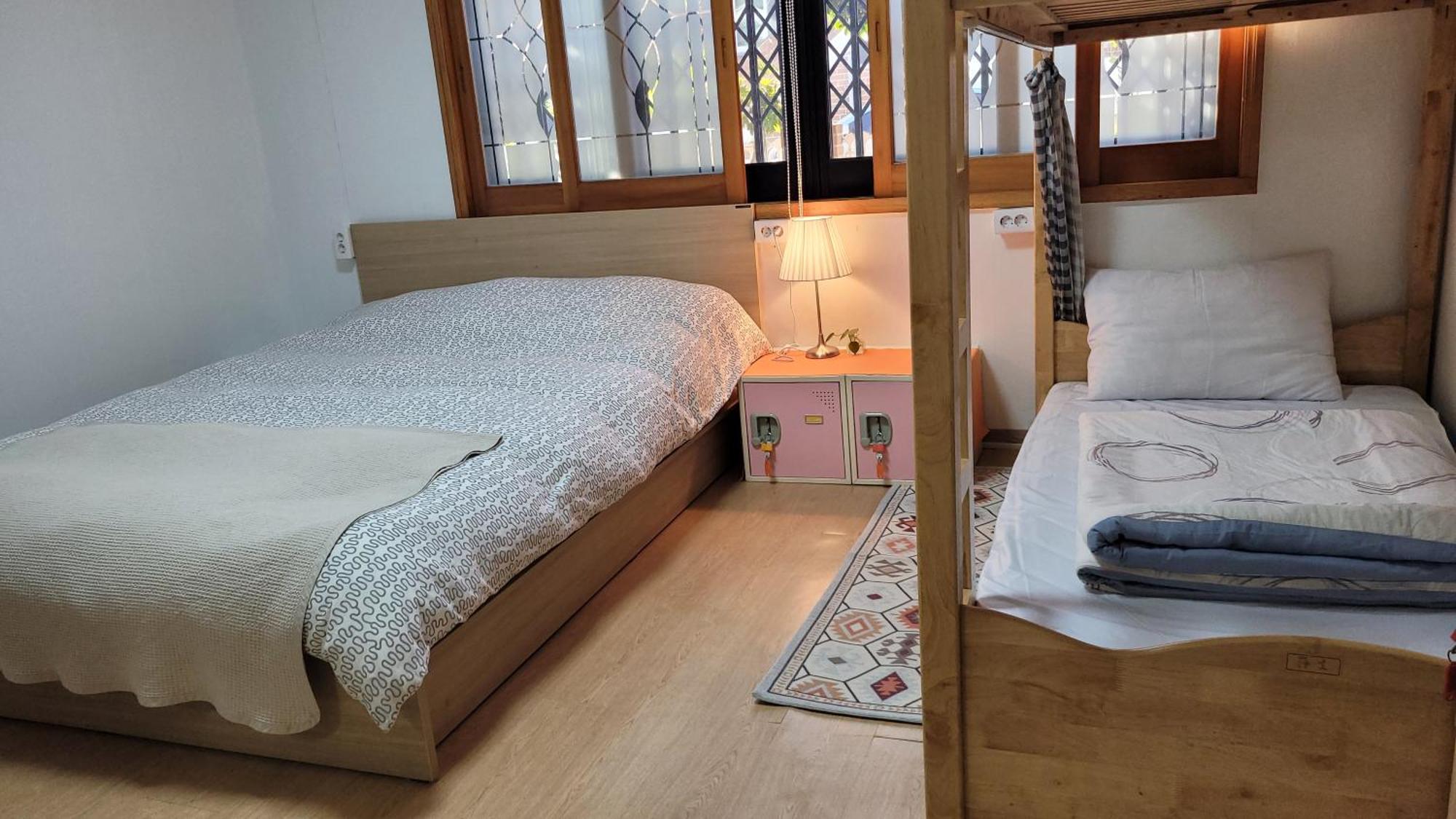 Tongyeong Episode Guesthouse Rum bild