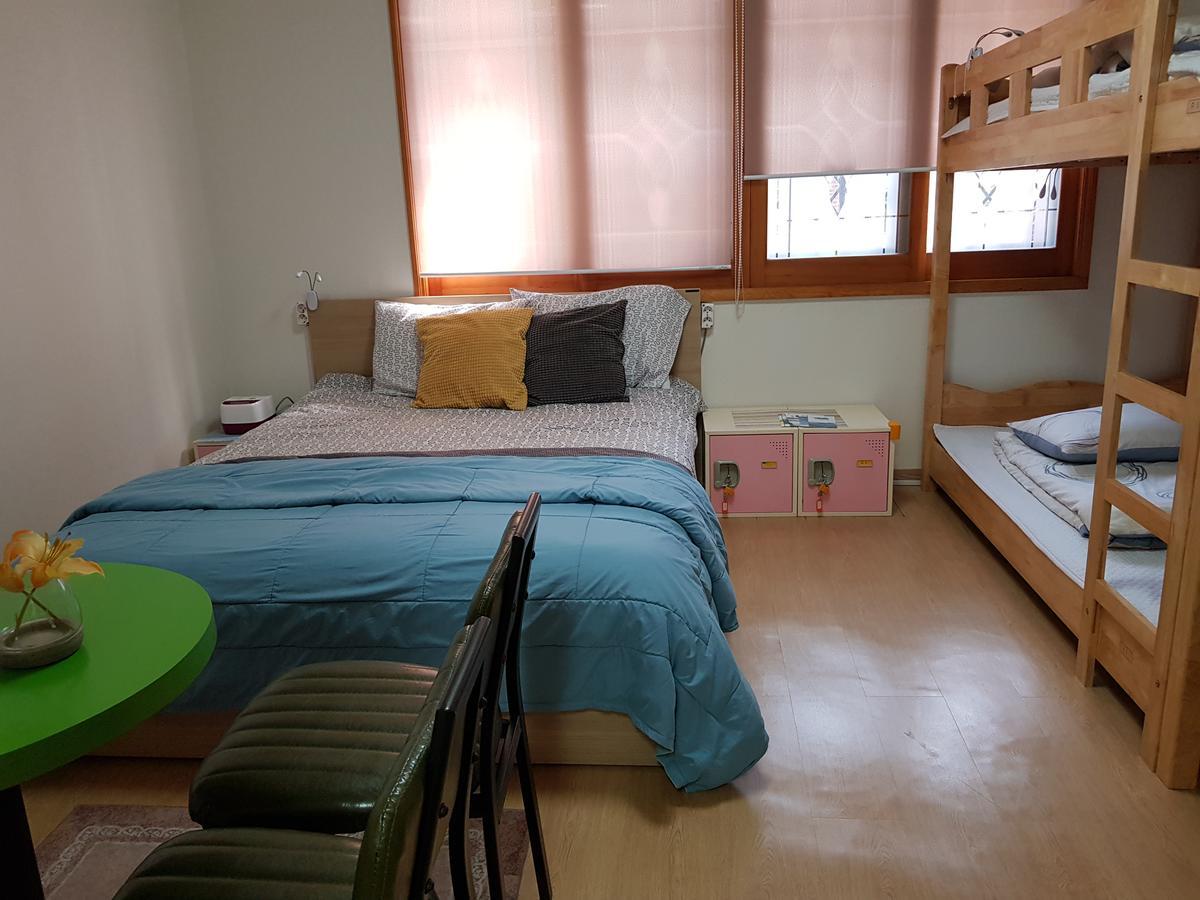 Tongyeong Episode Guesthouse Exteriör bild